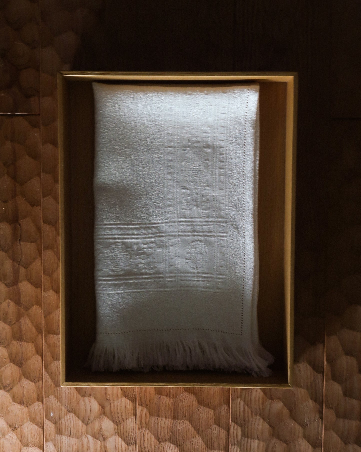 GARLANDS GUEST TOWEL BUTTER CREME