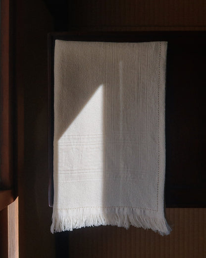 GARLANDS GUEST TOWEL BUTTER CREME