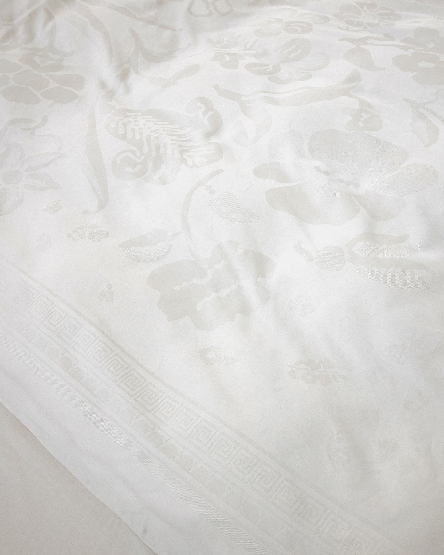FOUNTAIN BLOSSOM DUVET COVER WHITE CHALK