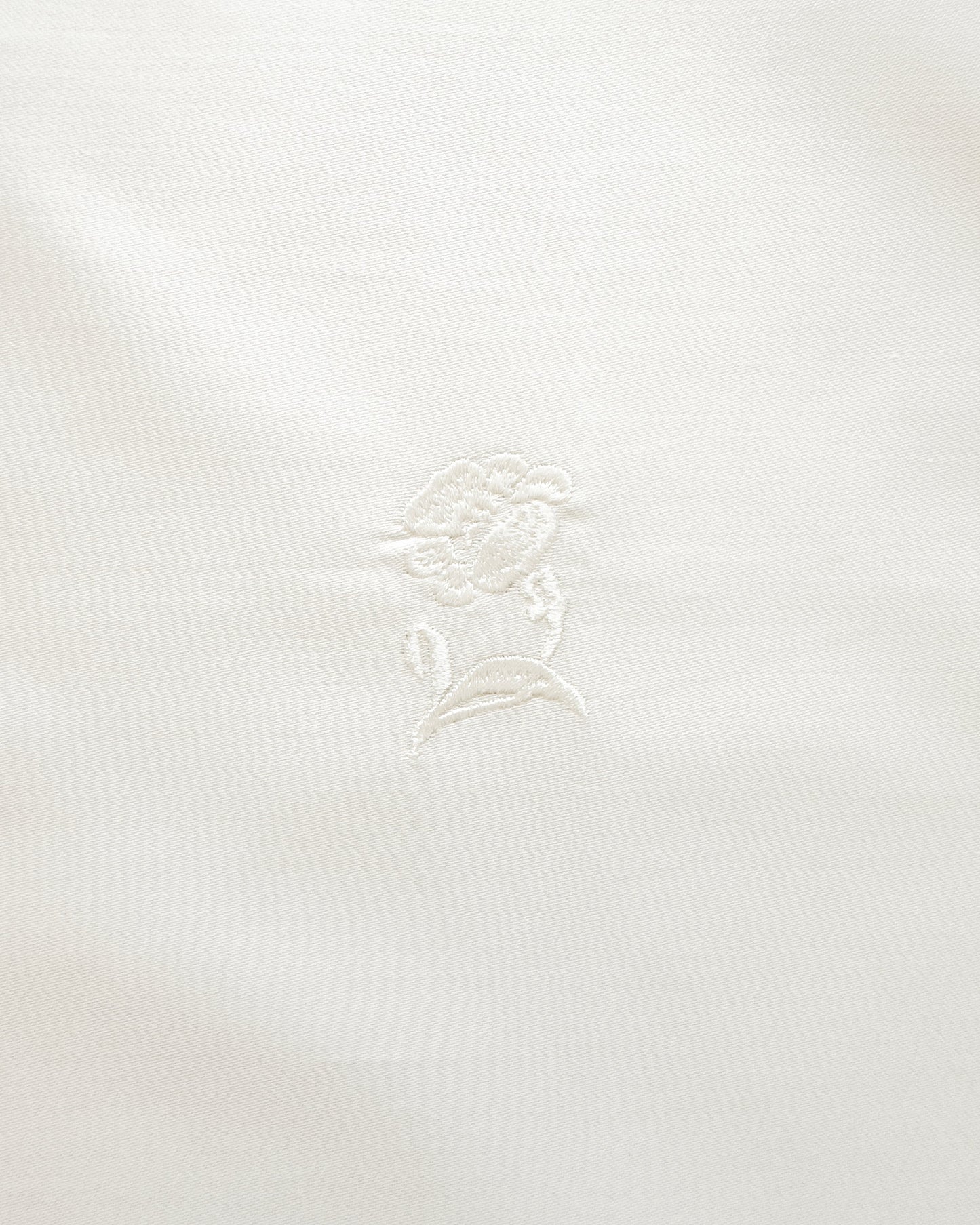 FOUNTAIN BLOSSOM PILLOW CASE WHITE CHALK