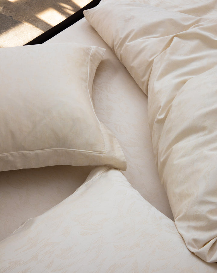 SILVER PEAK DUVET COVER ANTIQUE IVORY