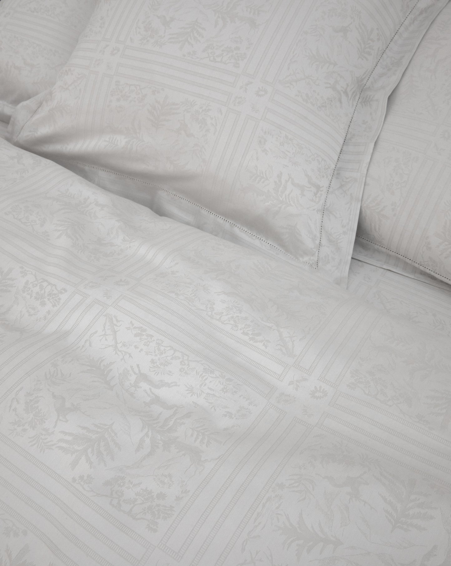 WONDER SCAPE DUVET COVER PALE ASH