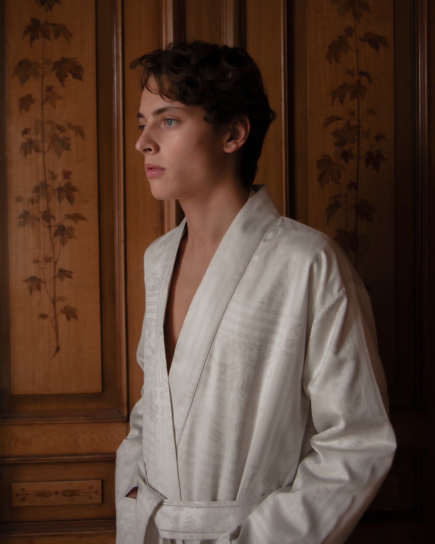 WONDER SCAPE HOUSE ROBE PALE ASH