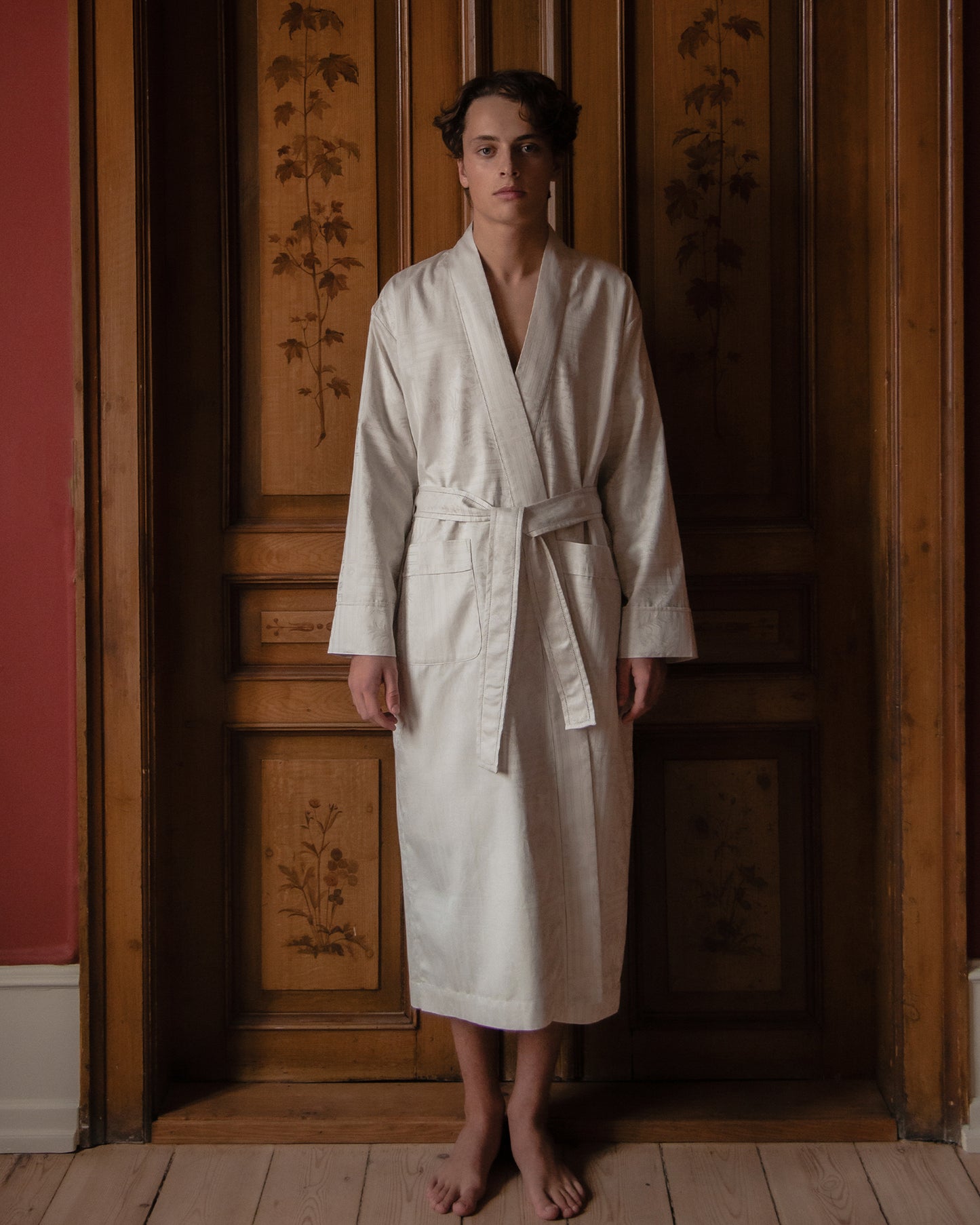 WONDER SCAPE HOUSE ROBE PALE ASH