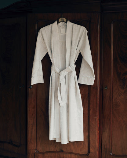WONDER SCAPE HOUSE ROBE PALE ASH