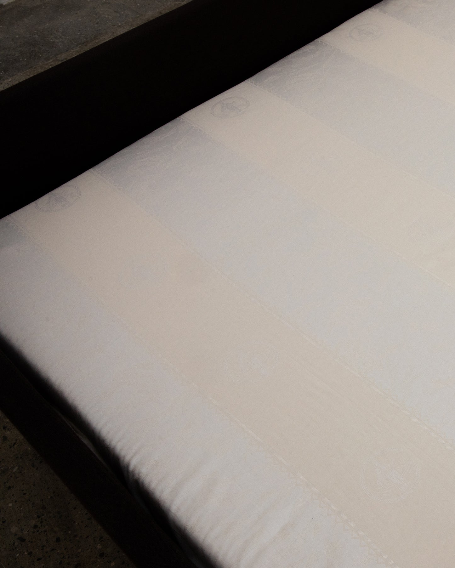 YDUNS LACE FLAT SHEET ANTIQUE IVORY