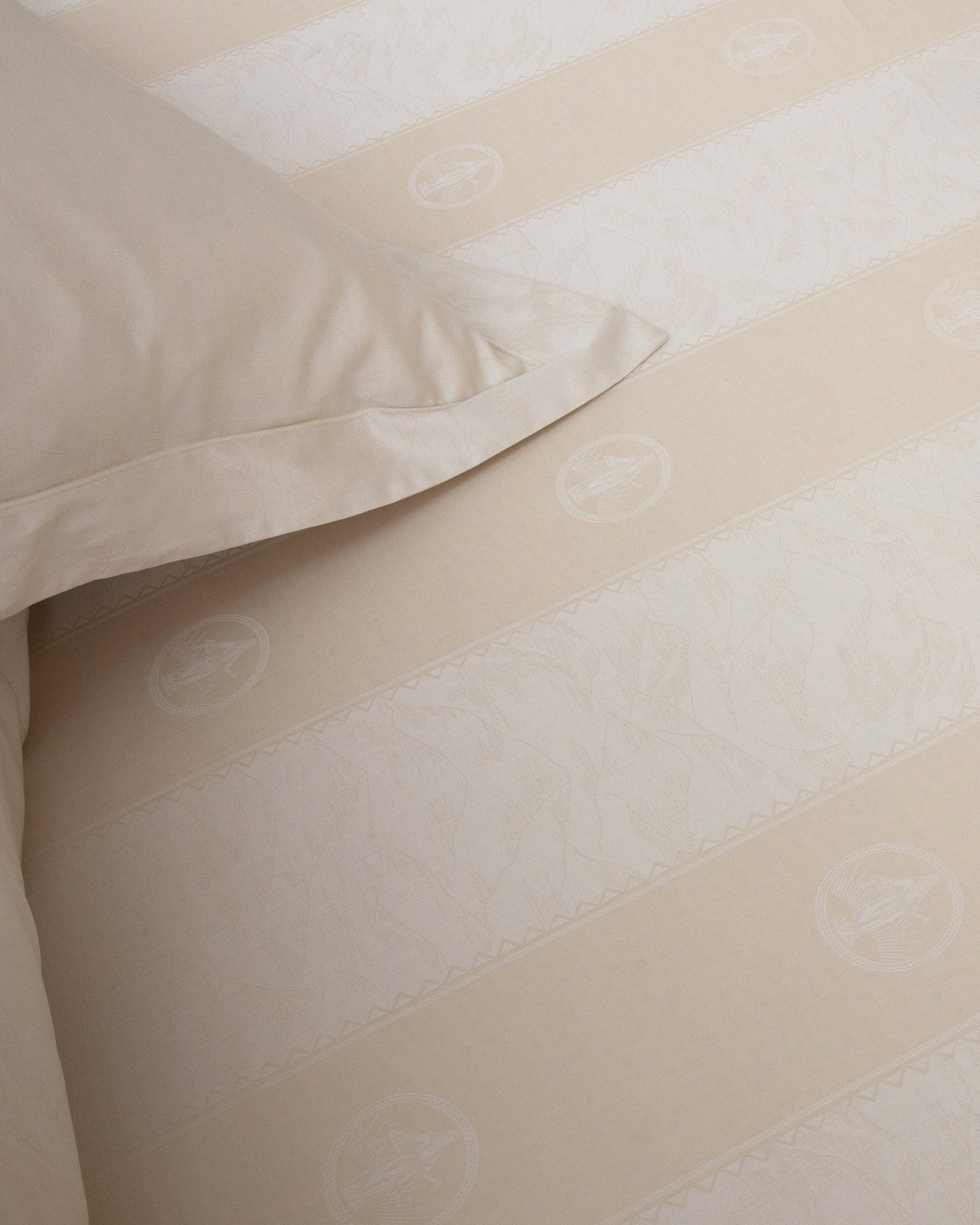 YDUNS LACE FLAT SHEET ANTIQUE IVORY